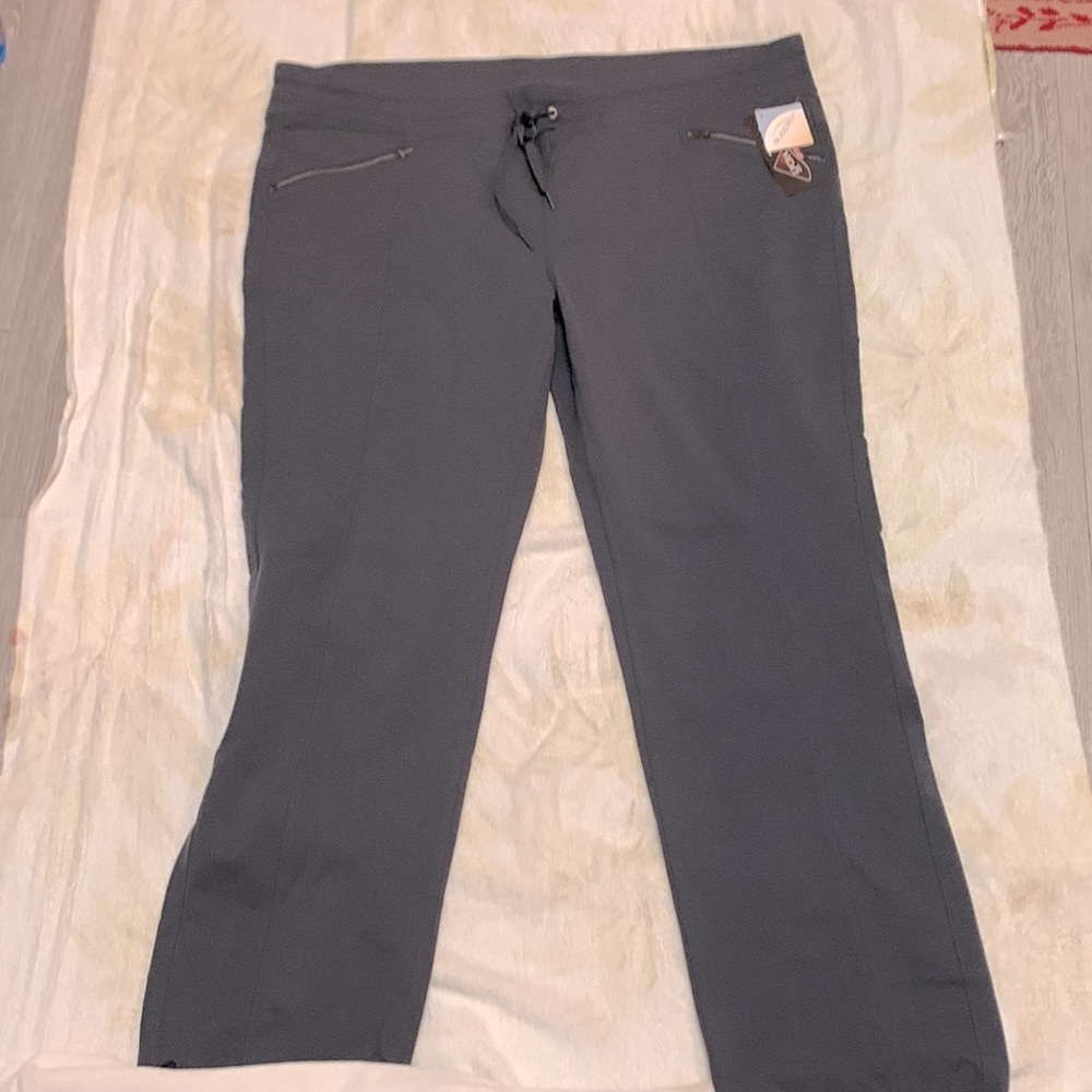 NWT GRAY Athleta Metro Slouch Pants with Drawstring at hem Gray NOT Black